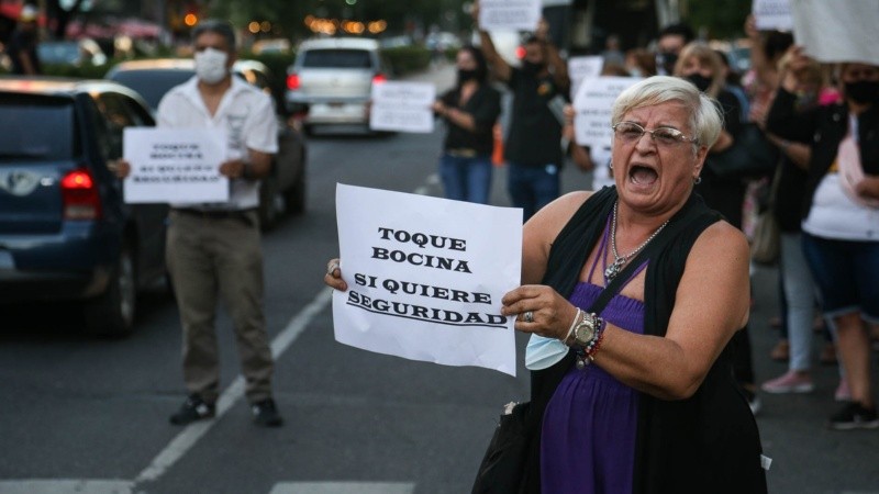 La última marcha contra la inseguridad fue en Pellegrini y Corrientes.