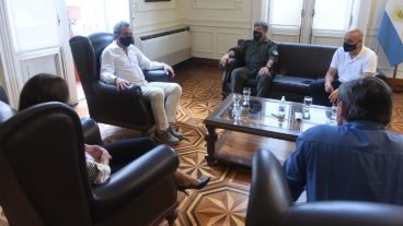 "Es necesario que todas las fuerzas nos cuiden más y mejor", dijo Javkin.