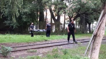 La policía halló el cadáver de la víctima justamente en el lugar que había sido señalado por el agresor. (Danilo Chiapello)