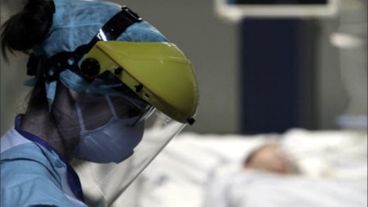 Un total de 153.240 casos aún son activos.