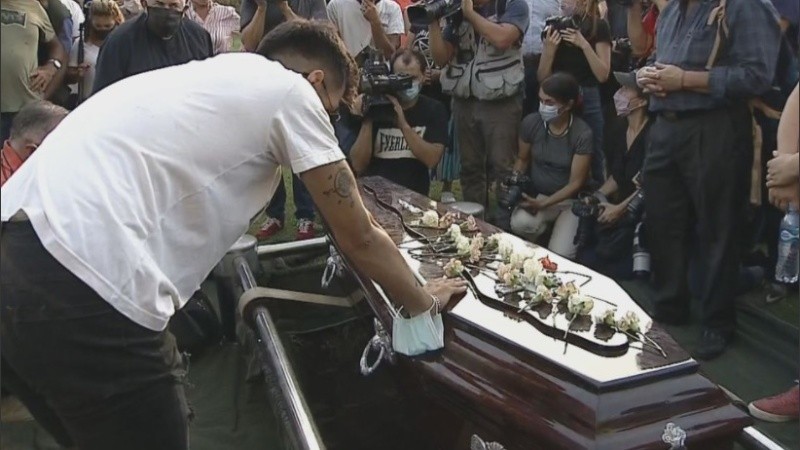 Los restos de Úrsula fueron despedidos este miércoles.