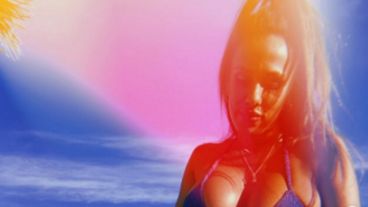 Una nueva cabellera para Barby Silenzi.