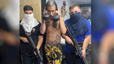 Zaramay quedó preso por publicar fotos armados junto a miembros de Los Monos.