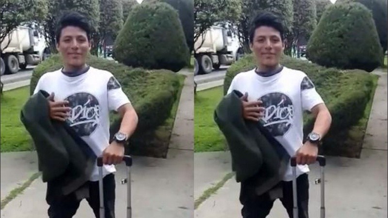 El joven de 19 años habría sido estafado por la persona que lo acompañó hasta Colombia. 