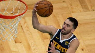 Facundo Campazzo tuvo su primera noche como titular en la NBA y fue figura.