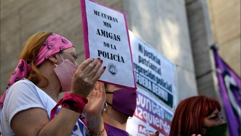 La movilización se realizó desde la sede de Gobernación a Tribunales.