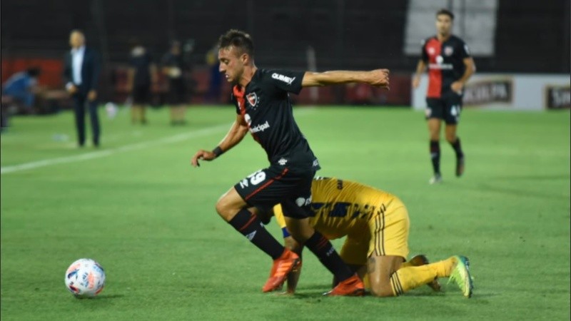 El Rojinegro llegó con peligro recién en el segundo tiempo.