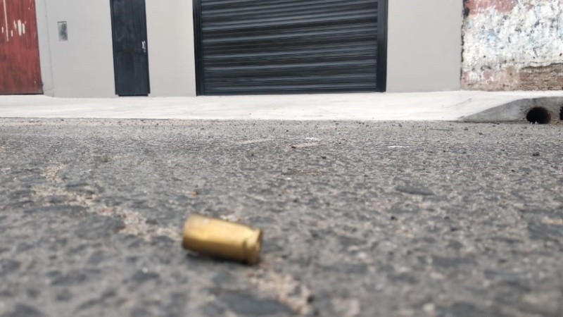 “Era un arma corta pero sonaba como una ametralladora”, recordó un vecino.