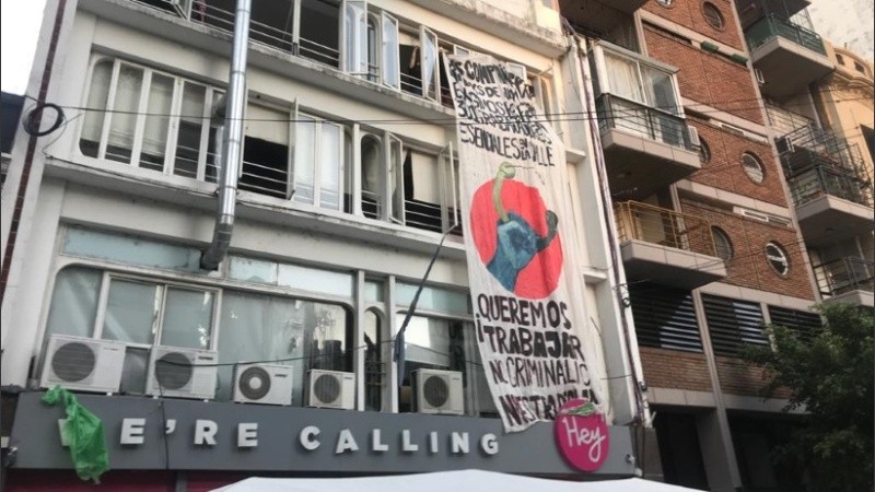 La ocupación de los trabajadores del edificio de Buenos Aires y Zeballos