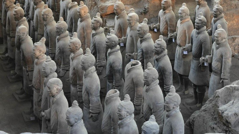 Guerreros de terracota del mausoleo del emperador Qin Shi Huang.
