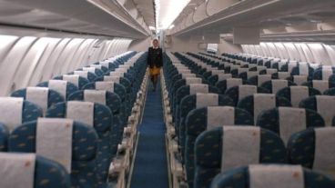 La azafata explicó que la pasajera permaneció dormida todo el tiempo.