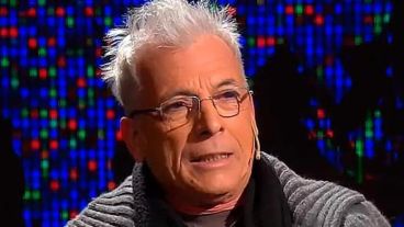 “El conflicto es el alma mater de la democracia. El Frente de Todos defiende unos intereses, Juntos por el Cambio defiende otros", agregó.