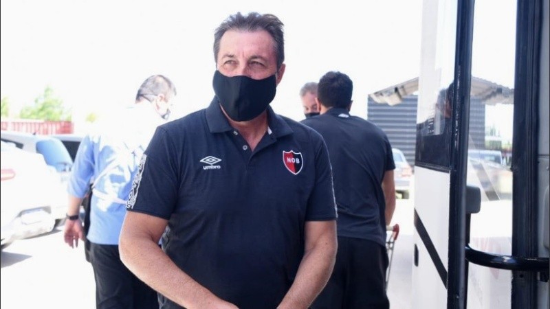 Kudelka piensa en un equipo parecido al de Talleres pero con Pérez por Sforza.