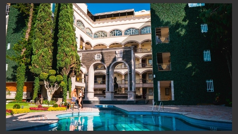 El alojamiento cuenta con 24 suites distribuidas en 5 niveles