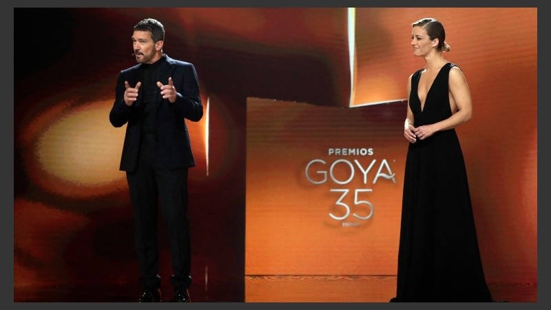 Los premios contaron con la conducción -y elegancia- de Antonio Banderas y María Casado