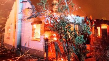 Una postal de los incendio que afectan a la Patagonia