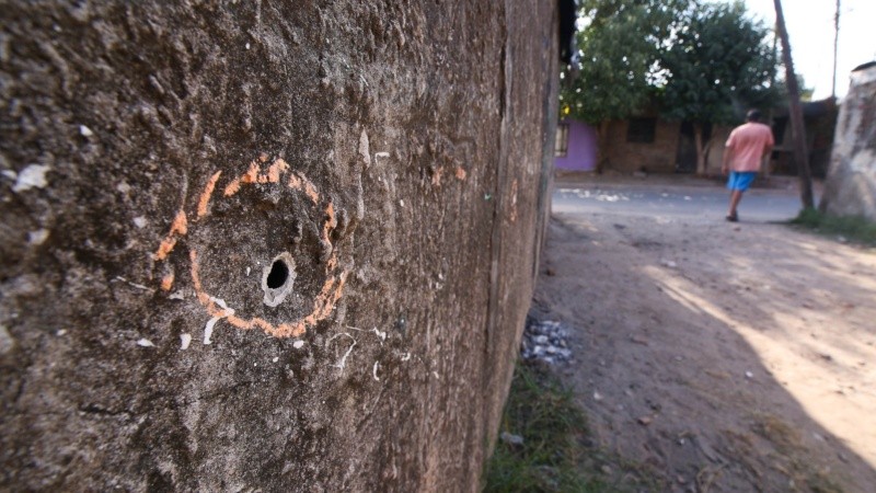 Además de las víctimas fatales, un hombre de 42 años se encuentra internado en cuidados intensivos.