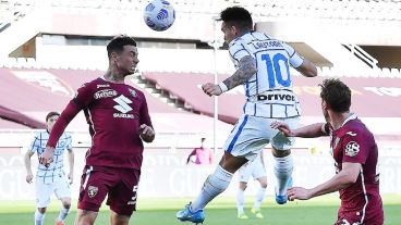 Cabezazo del Toro a poco del final. También le cometieron un penal que marcó Lukaku.