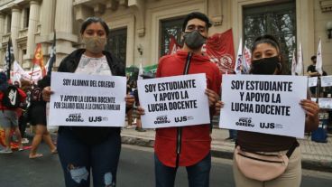 La protesta de Amsafé este lunes frente a Gobernación