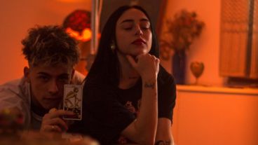 Trueno y Bizarrap se acostumbraron a batir récords juntos, la primera sesión es el video de freestyle con más vistas del mundo, alcanza las 116.5 millones de vistas en YouTube.