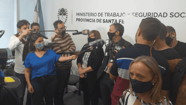 La conferencia de prensa en la ciudad de Santa Fe.