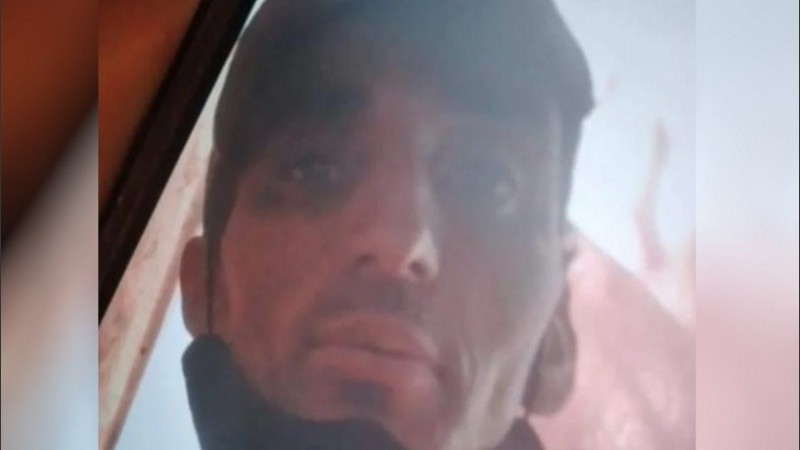 El sospechoso, identificado como Carlos Alberto Sierra (o Savanz), de 39 años, que la Justicia autorizó a difundir.