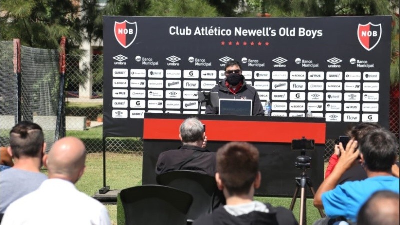 El Mono Burgos presentado por D'Amico este jueves en Bella Vista