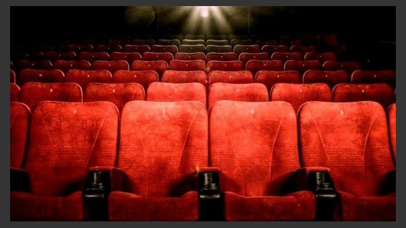 El aforo de cines y teatros se reduce del 50 al 30 por ciento.