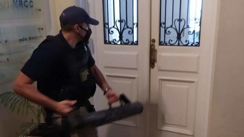 La TOE al irrumpir este martes en sede de Cofyrco.