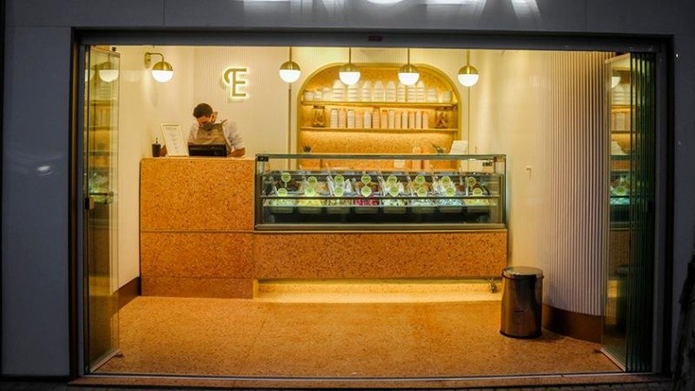 Acaba de abrir las puertas de su heladería a metros de calle Oroño.