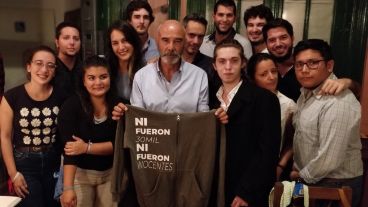 La polémica foto que publicó Gómez Centurión en las redes sociales