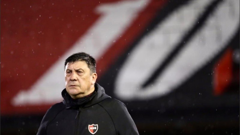 El Mono sostiene que Messi puede jugar en Newell's