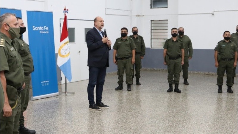 El gobernador Omar Perotti volvió a referirse a la necesidad de que el delito no tenga vínculos con las fuerzas de Seguridad.