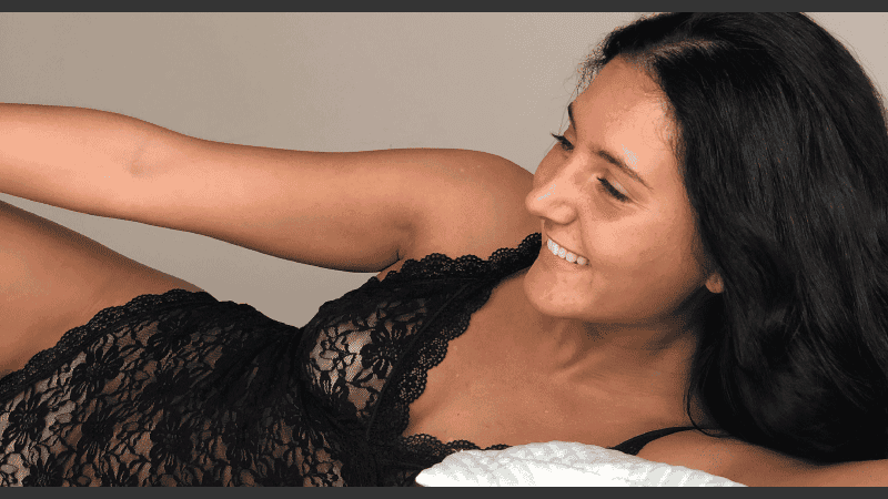 El body de encaje, uno de los must have de la temporada