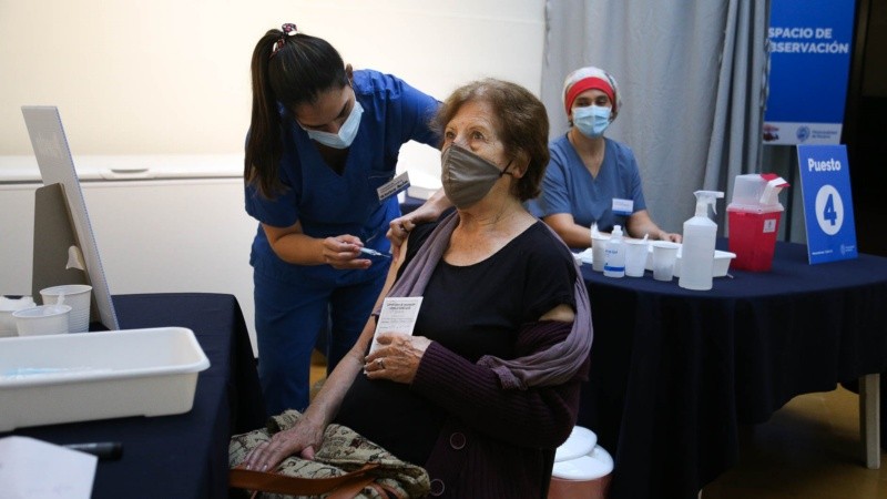 La vacunación en el cine Lumiere arrancó este viernes.