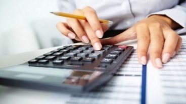 Entidades empresarias como la UIA, la Cámara de la Construcción y la Cámara de Comercio solicitaron una prórroga del plazo.