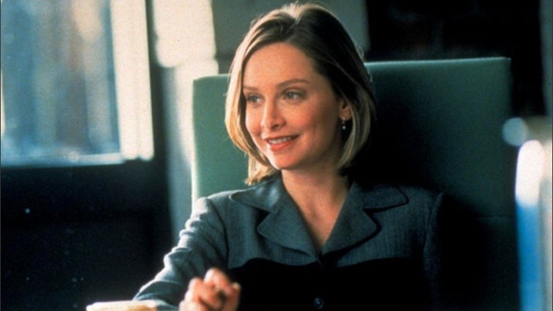 Calista Flockhart en el rol de Ally McBeal.
