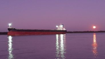 La salida sobre el río, poco después de las 19.