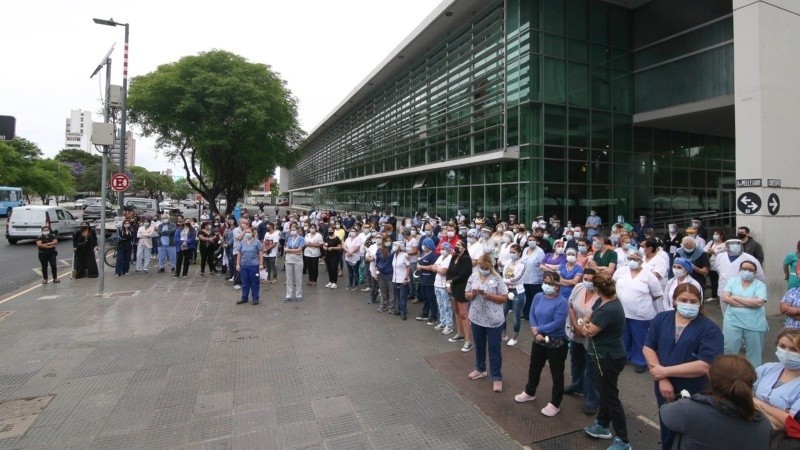 Ejemplo de entrega: la despedida a Marleni, la enfermera del Heca que murió de covid.