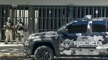 En los allanamientos secuestraron miles de euros y dólares.