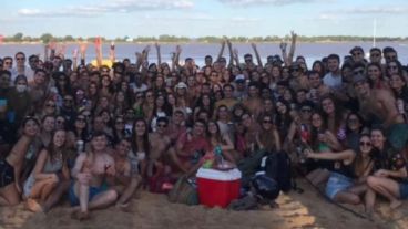 La foto que trascendió del masivo festejo.