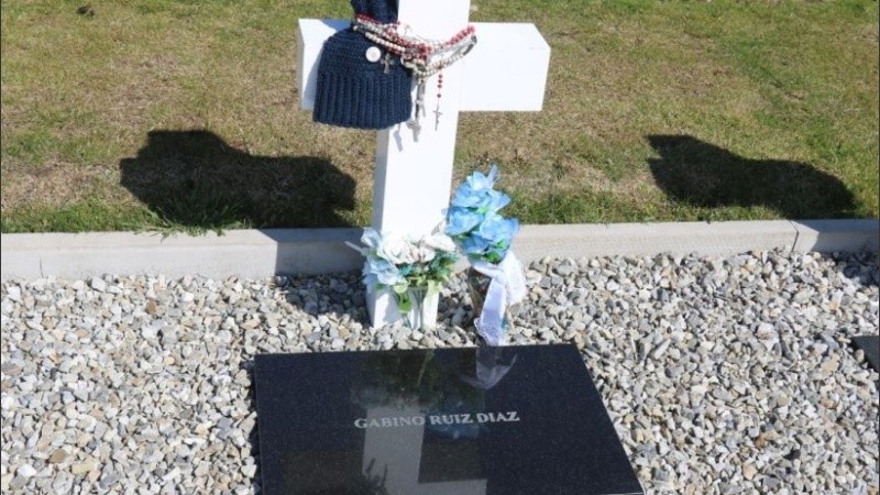 La tumba de Gabino Ruíz Díaz. 