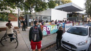 Rosario atraviesa hace semanas una alta tensión en el sistema de salud.