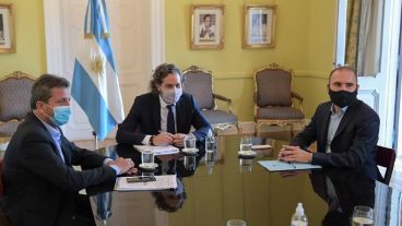 La decisión se tomó en una reunión entre el jefe de Gabinete, el ministro de Economía y el presidente de la Cámara de Diputados.