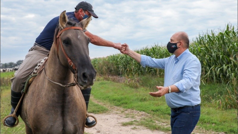 El gobernador Perotti se sube al caballo de los acuerdos con los legisladores
