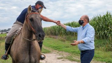 El gobernador Perotti se sube al caballo de los acuerdos con los legisladores