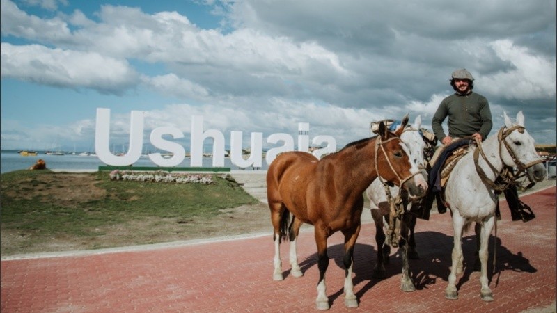 La llegada a Ushuaia, un hito importante en la travesía del joven