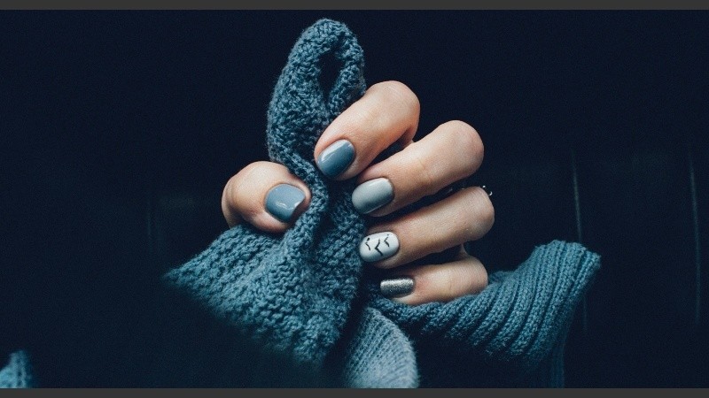 Colores, tonos y diseños para resaltar las uñas, a pesar de su tamaño