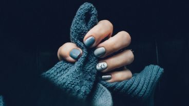 Colores, tonos y diseños para resaltar las uñas, a pesar de su tamaño