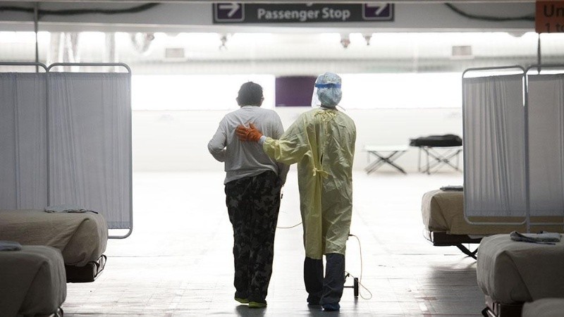 El número de muertes por covid-19 crece en el mundo.